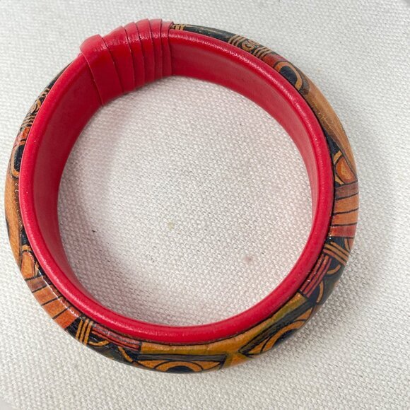 Hand Painted Tribal Leather Face Bangle‎ Bracelet Native American Northwest - Picture 5 of 9
